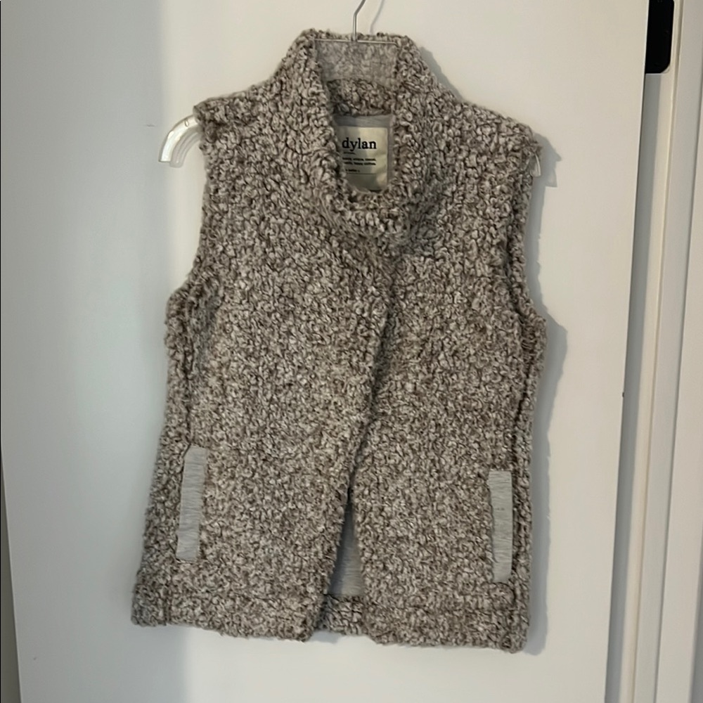 Dylan Women’s Fuzzy Tan Vest